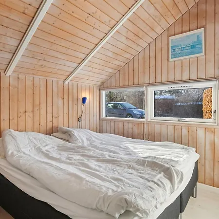 Elenor - 1-3km From The Sea By Interhome Græsted